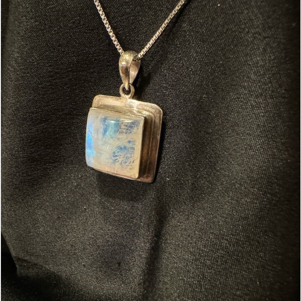 ✨Sold✨ Vintage Moonstone / 925 Sterling Silver Necklace - Picture 4 of 11